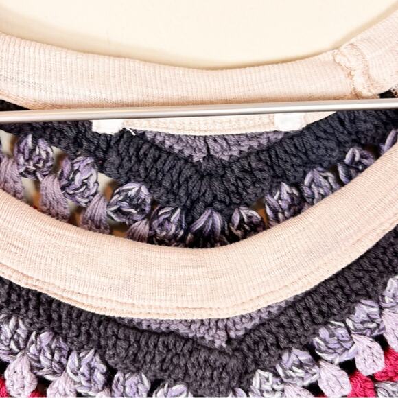 Free People Spring Bound Crochet Detail Top XS - Picture 9 of 11